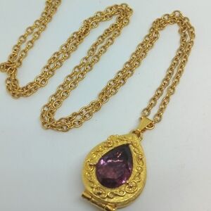 * vintage Goldette purple glass teardrop locket compartment necklace